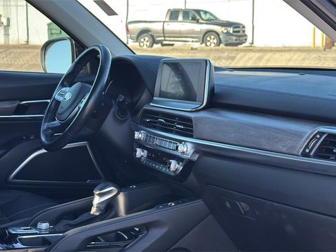 Used 2021 Kia Telluride EX w/ EX Premium Package image 34