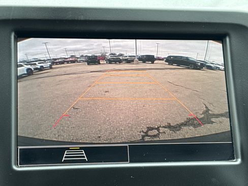 Used 2024 Chevrolet Equinox LT image 19