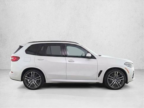 Used 2019 BMW X5 xDrive50i w/ M Sport Package AWD/4WD image 8