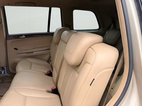 Used 2012 Mercedes-Benz GL 450 4MATIC image 10