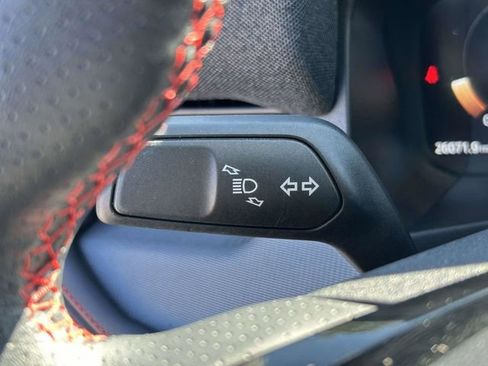 Certified 2025 Ford Explorer ST-Line image 31