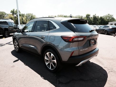 Used 2024 Ford Escape Platinum AWD/4WD image 4