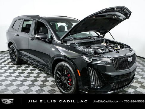 Used 2024 Cadillac XT6 Sport w/ LPO, ONYX Package AWD/4WD image 38