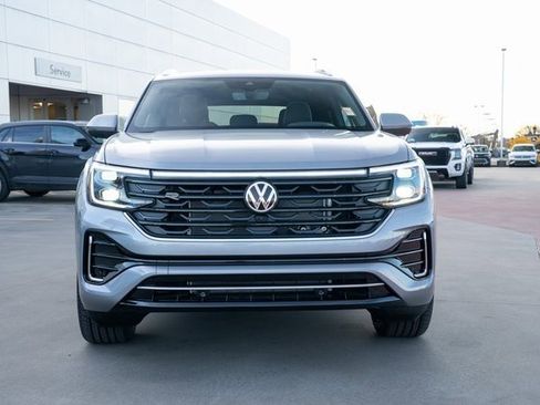 New 2026 Volkswagen Atlas Cross Sport SEL Premium R-Line image 9