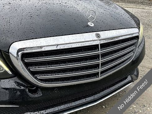 Used 2017 Mercedes-Benz E 300 4MATIC w/ Premium 1 Package image 23