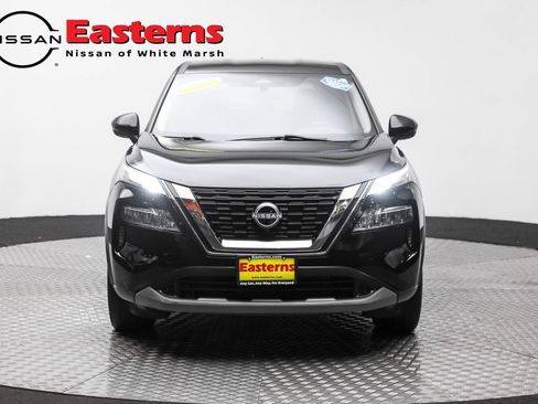 Used 2022 Nissan Rogue SV AWD/4WD image 2