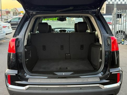 Used 2016 GMC Terrain SLT w/ Open Road Package FWD image 10