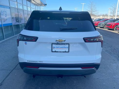 Certified 2025 Chevrolet Equinox LT AWD/4WD image 31