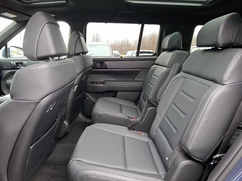 New 2026 Hyundai Santa Fe Calligraphy image 6