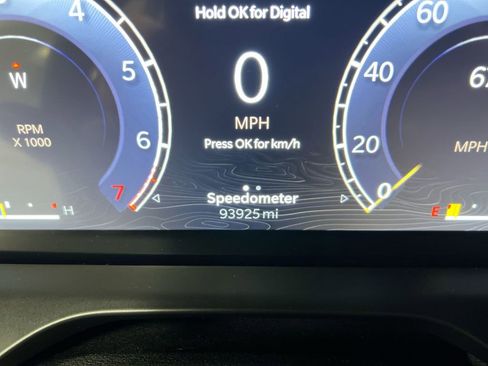 Used 2022 Jeep Grand Cherokee L Limited AWD/4WD image 13