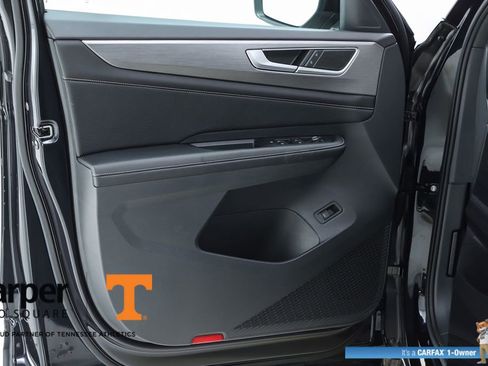 Used 2024 Volkswagen Atlas Cross Sport SE image 56