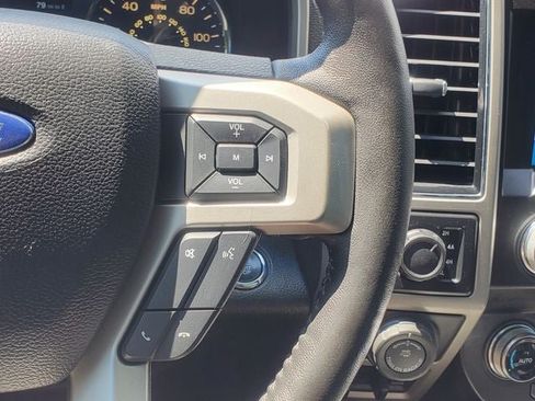 Used 2019 Ford F150 Lariat w/ Equipment Group 502A Luxury AWD/4WD image 14
