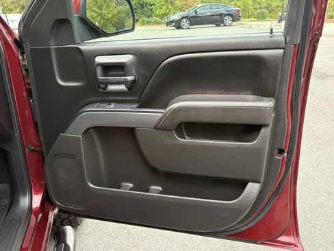 Used 2017 Chevrolet Silverado 1500 LT w/ All Star Edition image 21