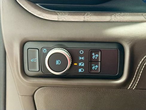 Used 2021 Ford Explorer Platinum w/ Equipment Group 601A AWD/4WD image 11