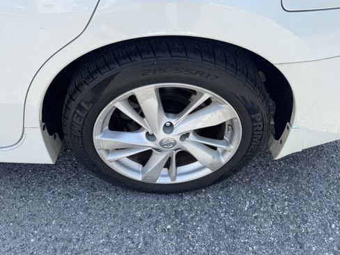 Used 2013 Nissan Altima 2.5 SV w/ 2.5SV Convenience Pkg image 42