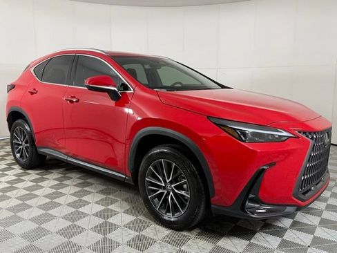 Certified 2024 Lexus NX 250 FWD w/ Premium Package image 10