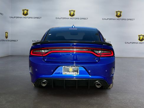 Used 2022 Dodge Charger R/T w/ Blacktop Package image 6