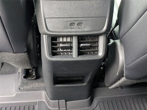 New 2026 Chevrolet Equinox ACTIV w/ Safety and Technology Package image 30