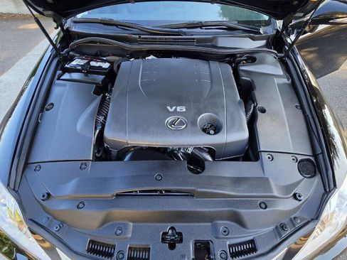 Used 2010 Lexus IS 250 RWD image 12