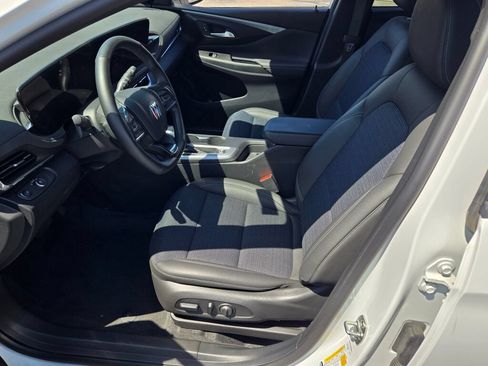New 2026 Buick Envista Sport Touring w/ Convenience I Package FWD image 33