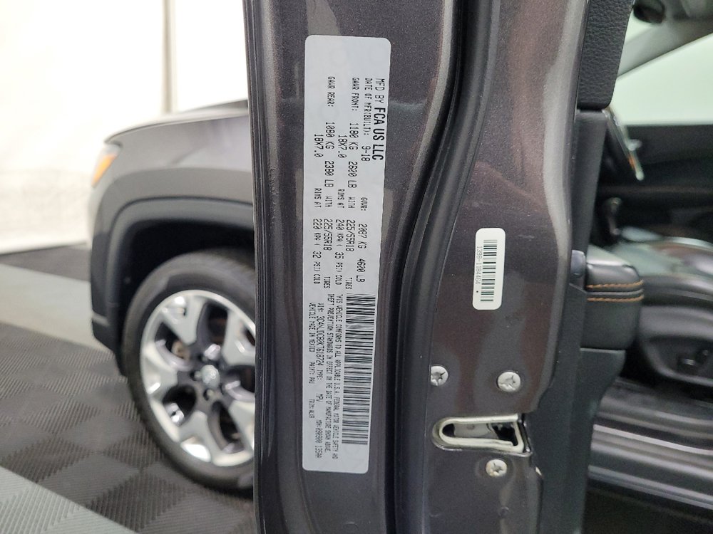 Used 2019 Jeep Compass Limited w/ Safety & Security Group AWD/4WD image 33
