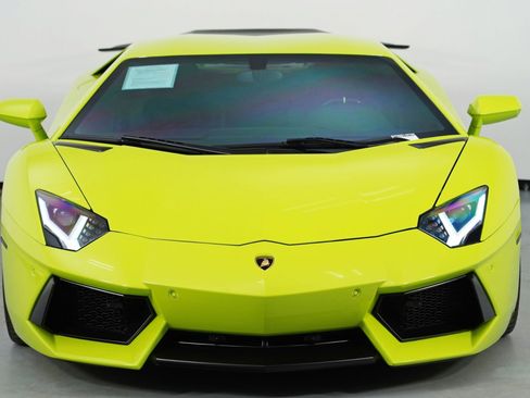 Used 2015 Lamborghini Aventador LP 700-4 image 58