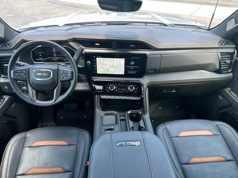 Used 2024 GMC Sierra 2500 AT4 w/ AT4 Premium Plus Package AWD/4WD image 23