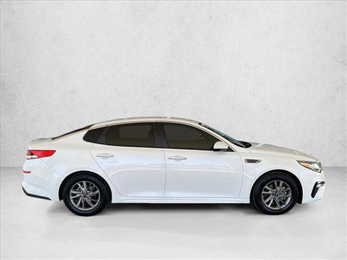 Used 2020 Kia Optima LX FWD image 4