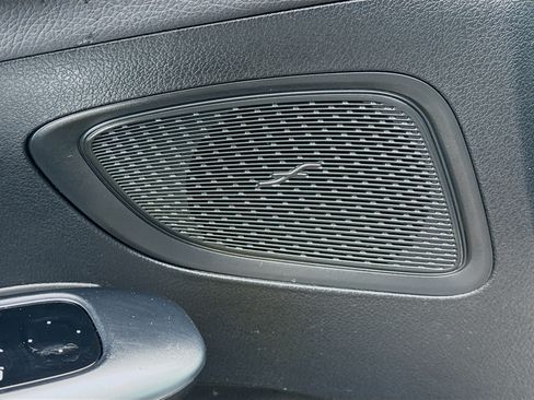 Used 2022 Mercedes-Benz C 300 4MATIC Sedan image 24