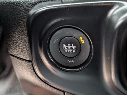Used 2021 Jeep Wrangler Unlimited Sport AWD/4WD image 17