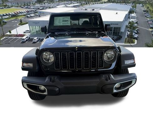 New 2026 Jeep Gladiator Sport AWD/4WD image 8