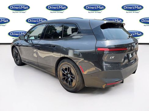 Used 2023 BMW iX xDrive50 w/ Premium Package AWD/4WD image 5