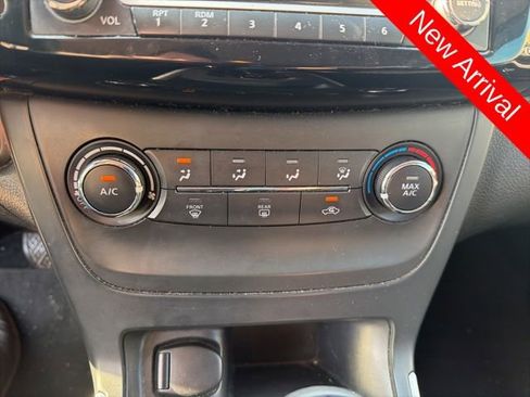 Used 2017 Nissan Sentra SV image 16