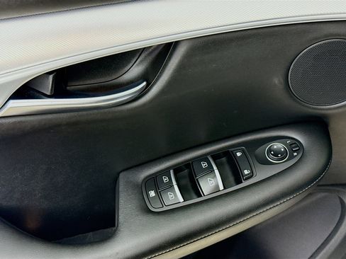 Used 2019 INFINITI QX50 Luxe image 20