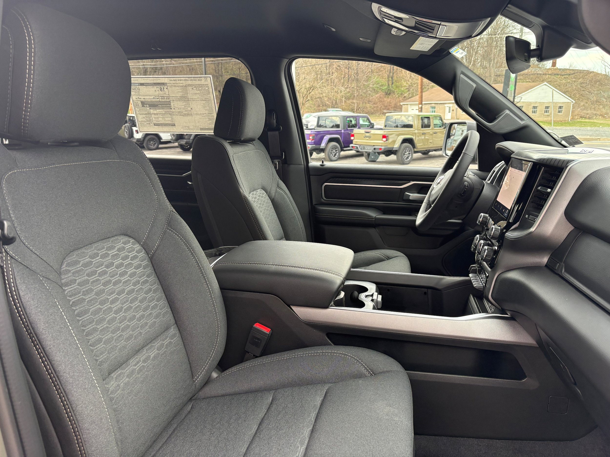 New 2026 RAM 1500 Big Horn AWD/4WD image 29
