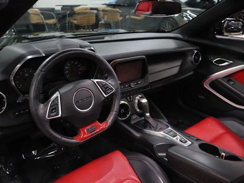 Used 2017 Chevrolet Camaro LT image 20