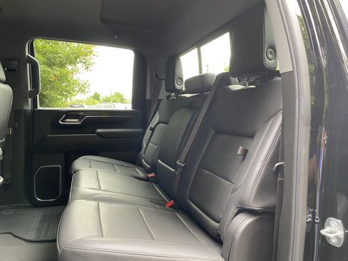 Used 2024 Chevrolet Silverado 3500 LT w/ Midnight Edition AWD/4WD image 40