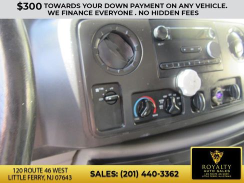 Used 2018 Ford E-350 and Econoline 350 Super Duty image 8