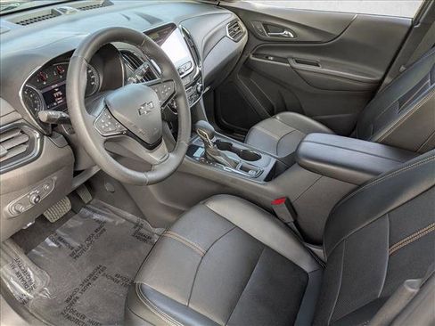 Used 2023 Chevrolet Equinox Premier image 10