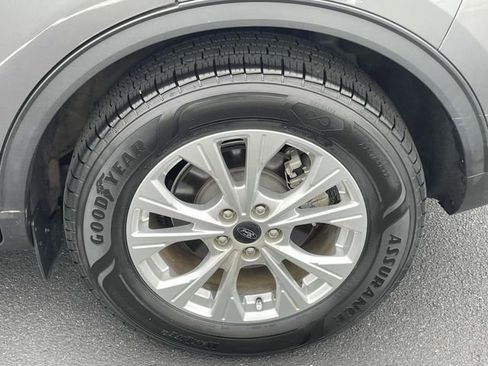 Used 2023 Ford Escape Active image 9