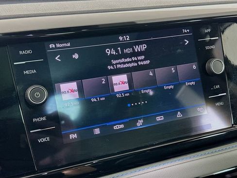 Used 2024 Volkswagen Taos SE image 15