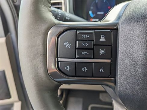 Used 2026 Ford F450 Platinum w/ Platinum Plus Package image 32