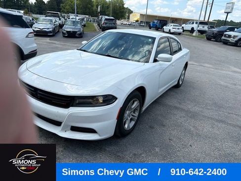 Used 2019 Dodge Charger SXT RWD image 1