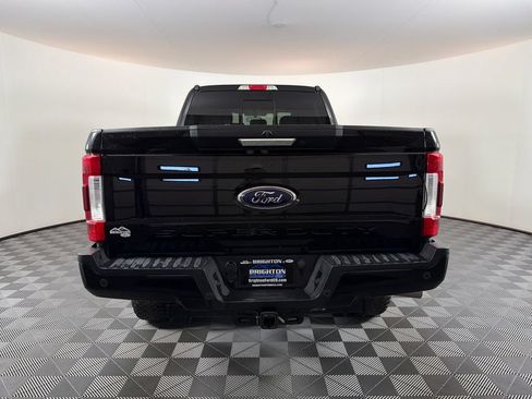 Used 2019 Ford F250 Lariat AWD/4WD image 4
