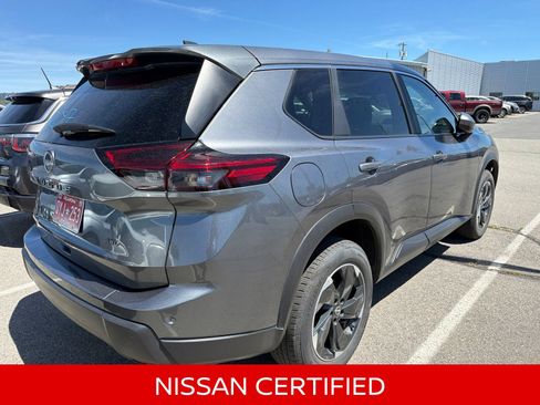 Certified 2025 Nissan Rogue SV AWD/4WD image 8