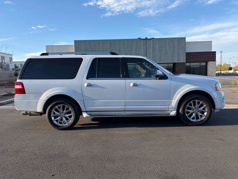 Used 2017 Ford Expedition EL Limited image 5