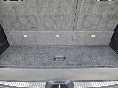 Used 2018 Chevrolet Tahoe Premier AWD/4WD image 31