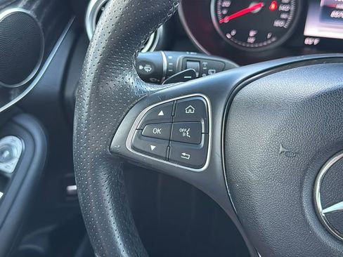 Used 2018 Mercedes-Benz GLC 300 image 25