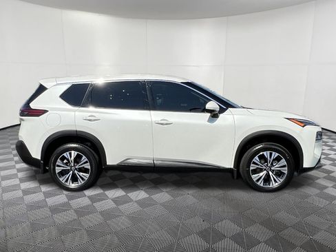 Used 2021 Nissan Rogue SV AWD/4WD image 7