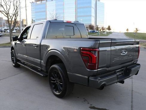 New 2025 Ford F150 Lariat w/ Equipment Group 502A High image 4